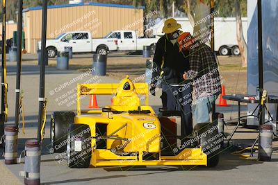 media/Nov-19-2022-CalClub SCCA (Sat) [[baae7b5f0c]]/Around the Pits/